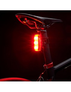 Cateye Rücklicht VIZ450 2